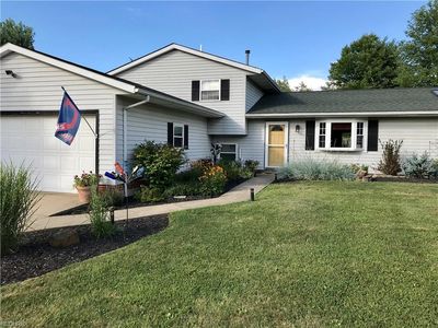 9268 Olga St, Streetsboro, OH, 44241