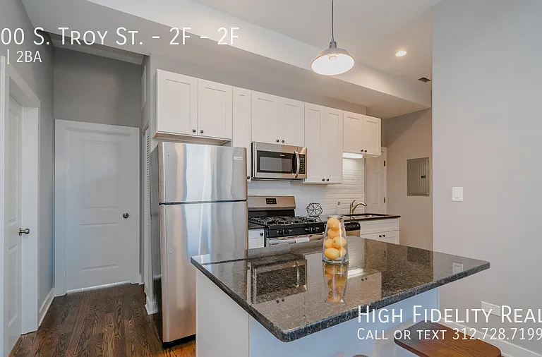 2400 S Troy St #2F — Photo 3