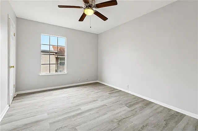 2500 Manson Ave — Photo 6