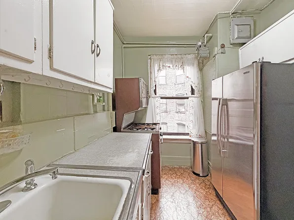 137 West 142nd Street image 8 of 13