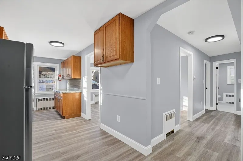 1 bed, 1.0 bath, $1,700 — Photo 4
