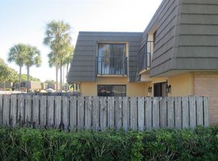 4004 40th Way, West Palm Beach, FL 33407