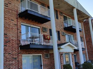 3436 Salem Walk APT Ag, Northbrook, IL 60062