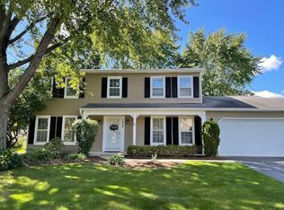 1964 Richton Dr, Wheaton, IL
