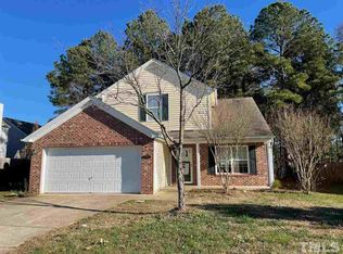 808 Holly Thorn Trce, Holly Springs, NC 27540