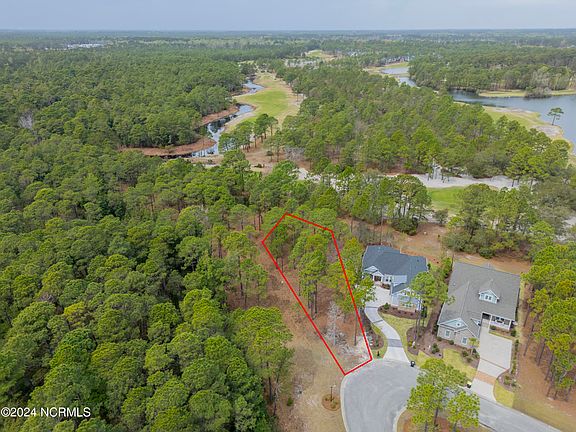 3rd image of 6794 Summerhill Glen SW