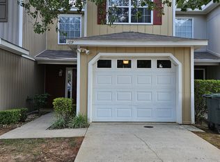 109 W Briar Dr, Enterprise, AL 36330