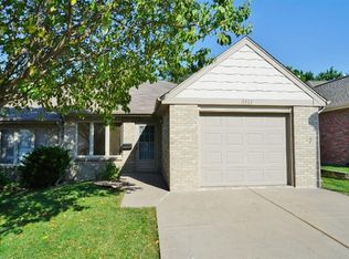 3332 Glenhaven Pl, Lincoln, NE 68506