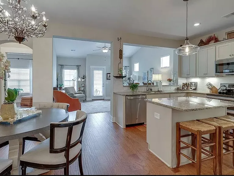 4105 Gracious Dr — Photo 6