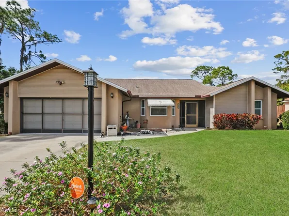 103 Robert Ave, Lehigh Acres, FL 33936
