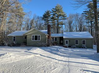 397 Sebago Lake Rd, Gorham, ME 04038