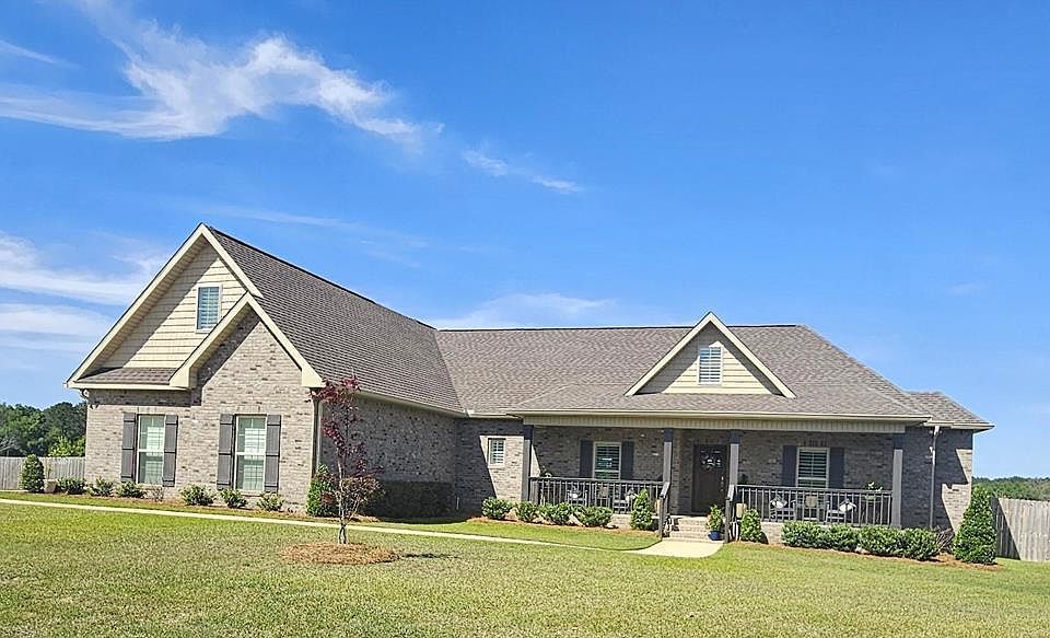 1st image of 104 Cruz Ct