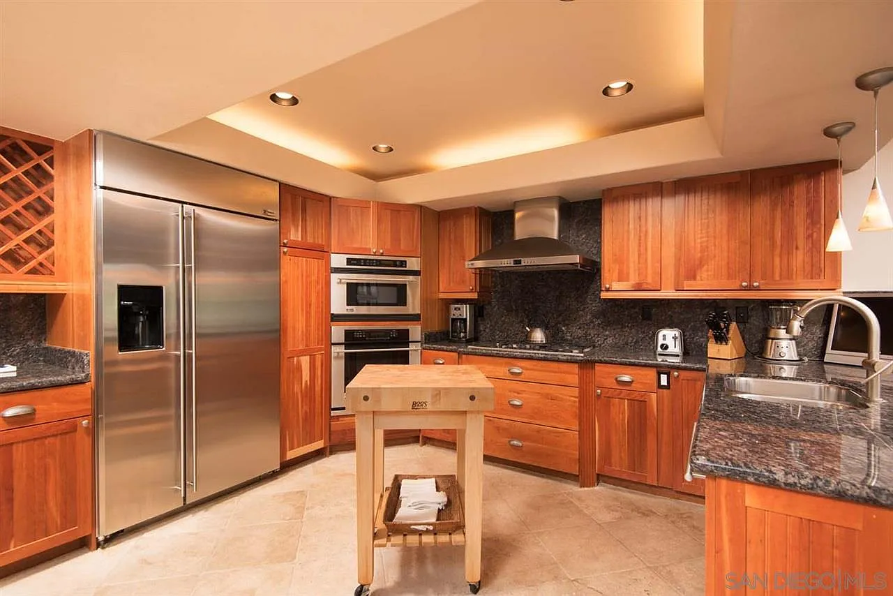 23 Kingston Ct — Photo 3