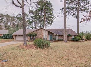 2600 Southcrest Dr, Haughton, LA 71037