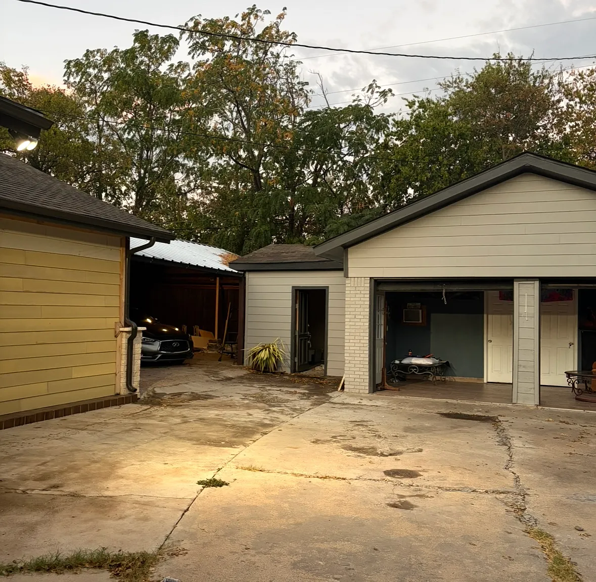 7 bed, 2069 sqft, $3,800 — Photo 2