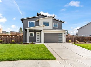 721 W 9th St, La Center, WA 98629