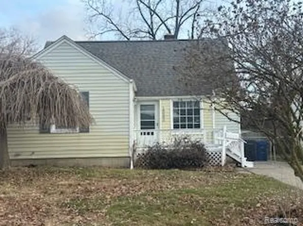 15552 Macarthur St, Redford, MI 48239
