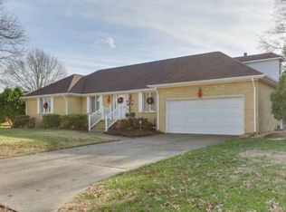 5244 Windsor Ln, Virginia Beach, VA 23464