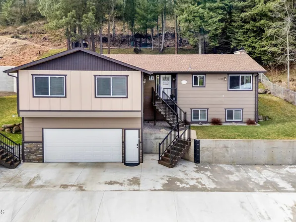 1107 Elm Dr, Saint Maries, ID 83861