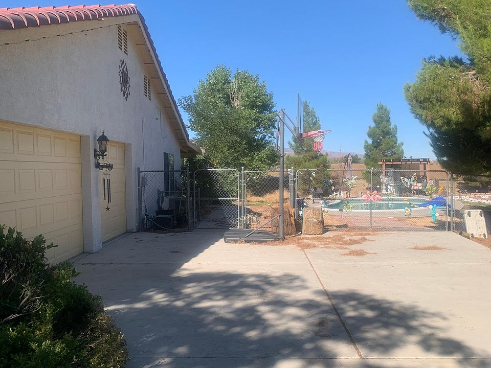 2nd image of 11944 Ponderosa Rd
