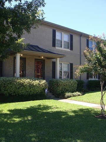 1st image of 6458 Bordeaux Ave #6458