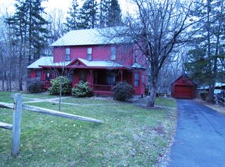 4212 Markham St, Lyons Falls, NY 13368