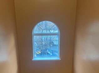 223 Geneva St FLOOR 2, Elizabethport, NJ 07206