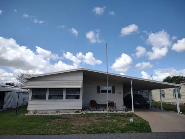 1747 Bloom Dr, Lakeland, FL 33803