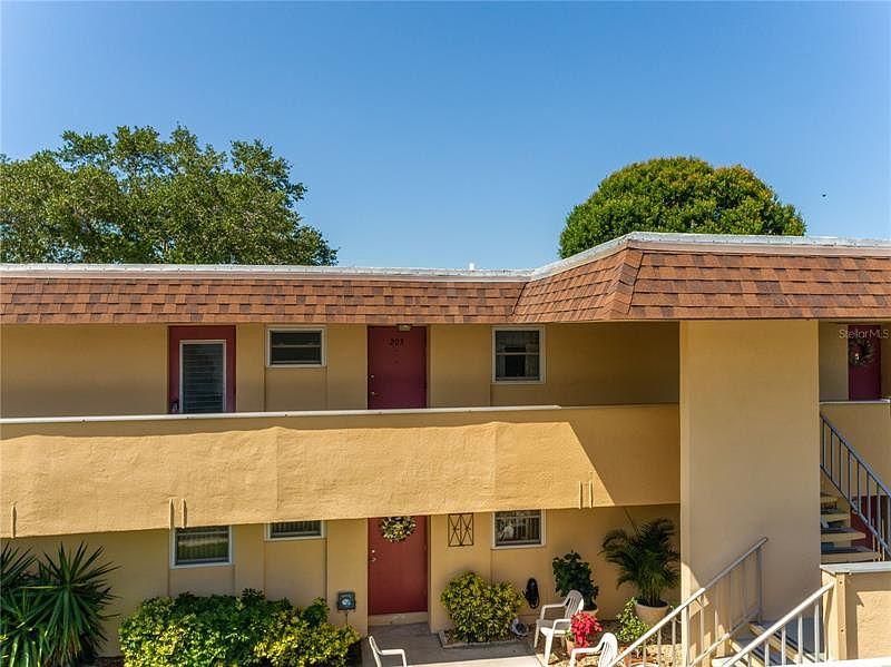 1st image of 9945 47th Ave N APT 203