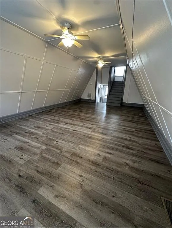 1 bed, 1.0 bath, 700 sqft, $1,300 — Photo 2