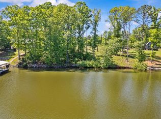 3 Lakewind Ct, Iva, SC 29655