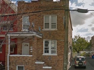 756 Golden Ave, Secaucus, NJ 07094