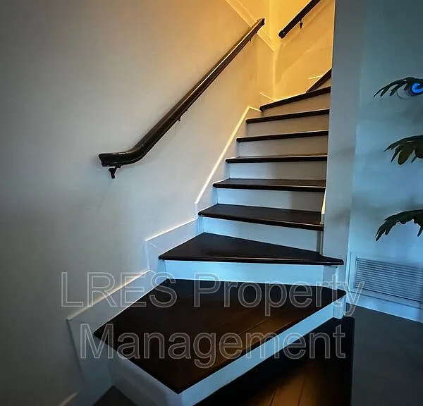 3104 Harrison Ave #11 — Photo 16