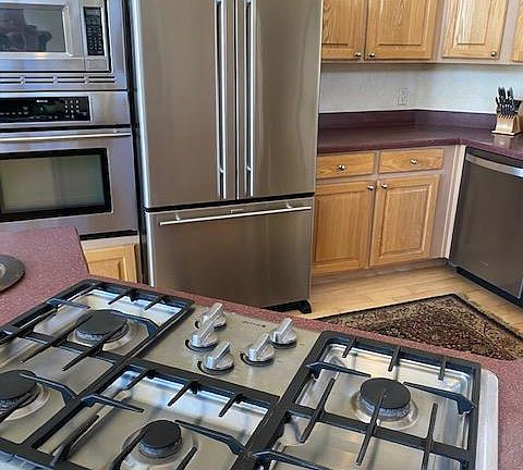 All stainless appliances.
