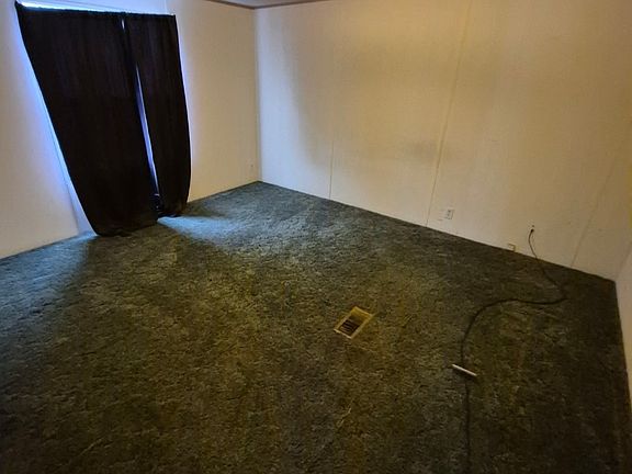 3rd image of 440 Touvelle St Lot 12