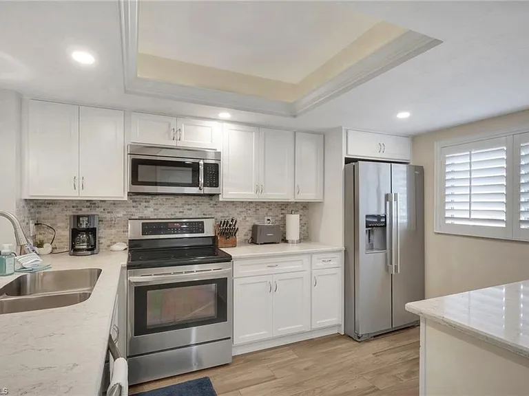 134 Cypress Way E #305 — Photo 3
