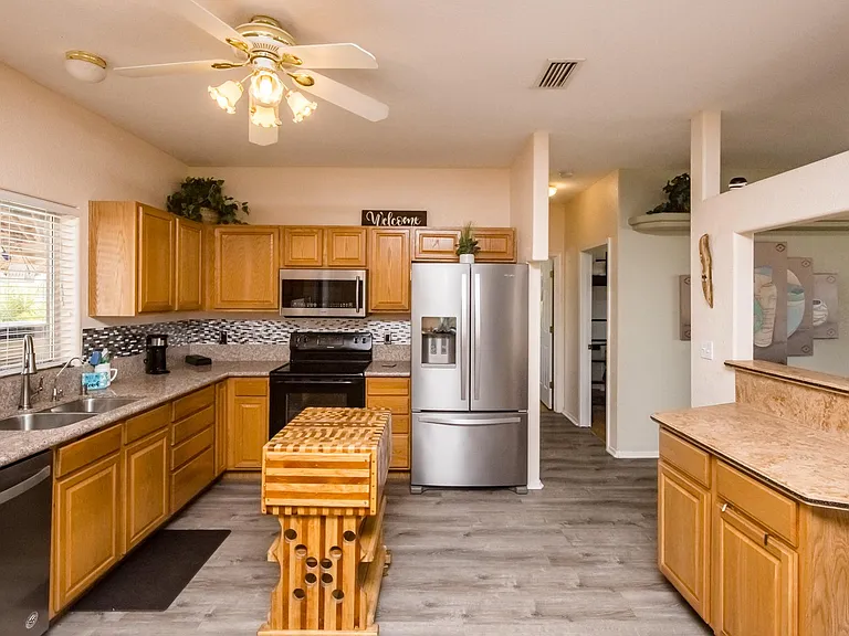784 Cactus Dr — Photo 28