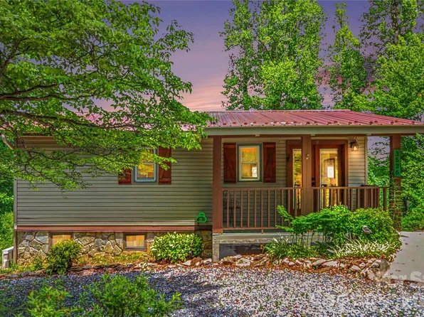 3526 Dogwood Ln, Morganton, NC 28655