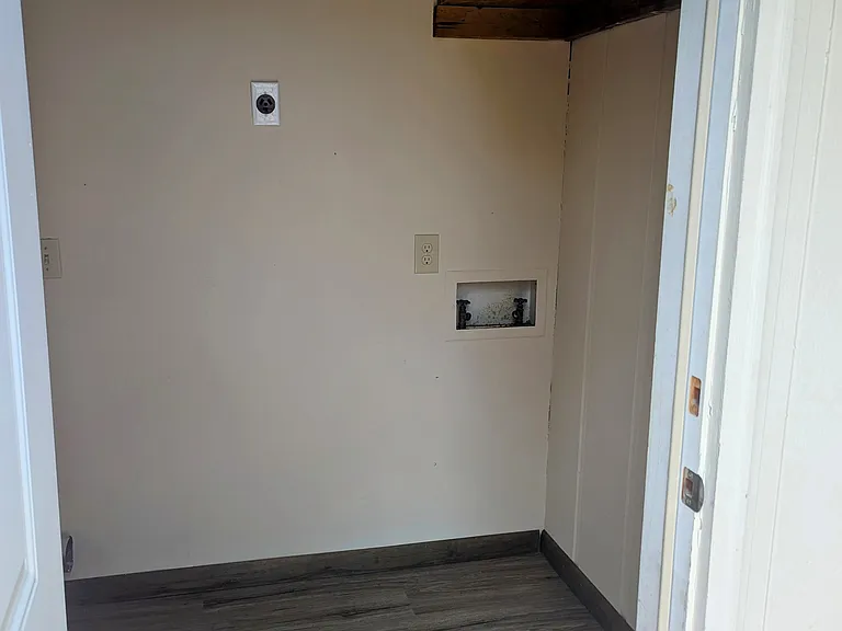 325 Arrowhead Dr #325 — Photo 16