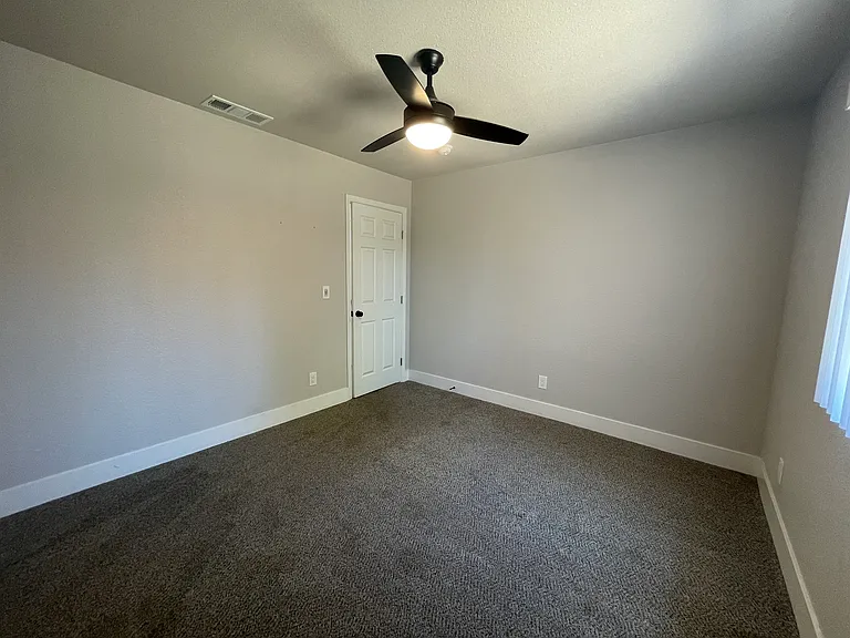 Tangerine Hill — Photo 13