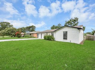 212 Harold Ln, Baytown, TX 77521