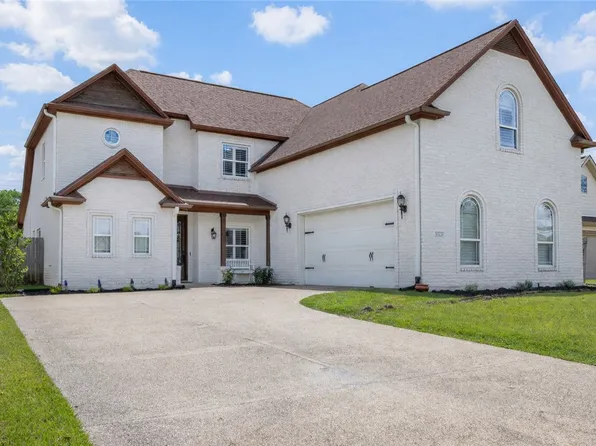 2182 Chestnut Oak Cir, College Station, TX 77845