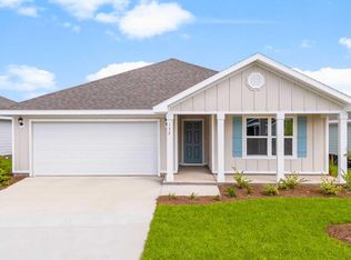 172 Gray Owl Dr, Freeport, FL 32439