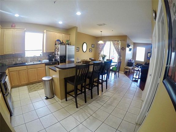 4th image of 10372 Moss Rose Way