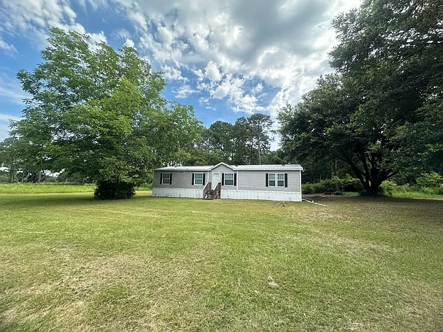 137 Coffin Point Rd — Photo 5