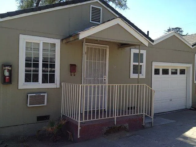 735 S Sacramento St #3 — Photo 1