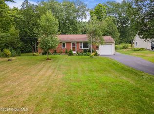4473 Hurst Rd, Altamont, NY 12009