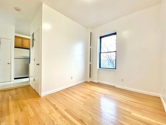 3rd image of 2168 35th St APT 3D