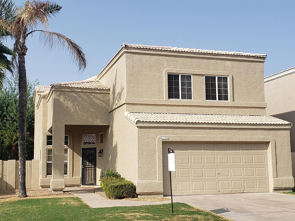 1st image of 1406 E Beacon Dr
