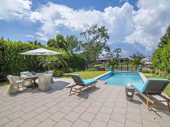 5th image of 1205 Islander Way